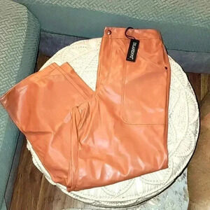 Blank NYC The Baxter Ribcage Straight Leg NWT